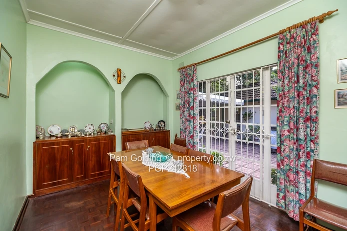 Handsome, High-end House in the Highly Habitable, Historic Hatfield!