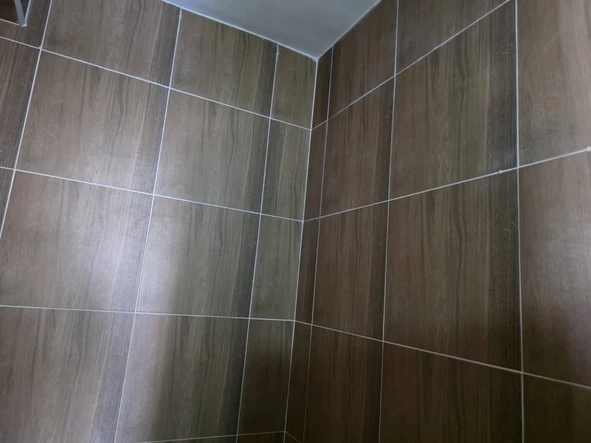 2 Bedroom Flat & Apartment