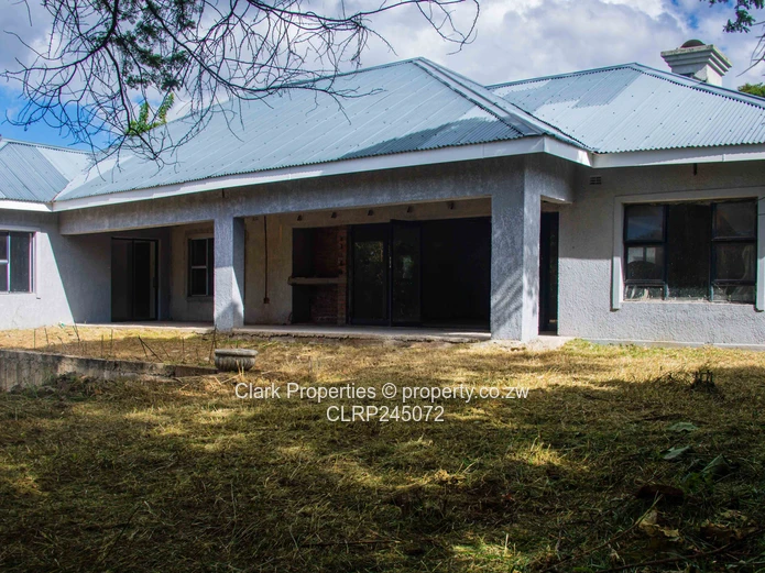 Fairway Views! (Sole Mandate)