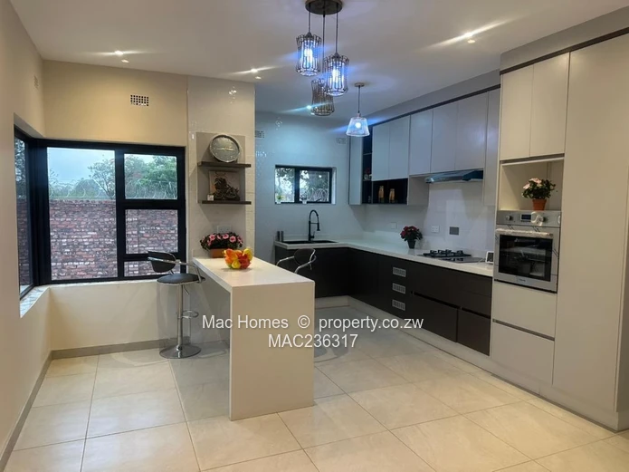 Double storey Villa for sale in Marlborough 