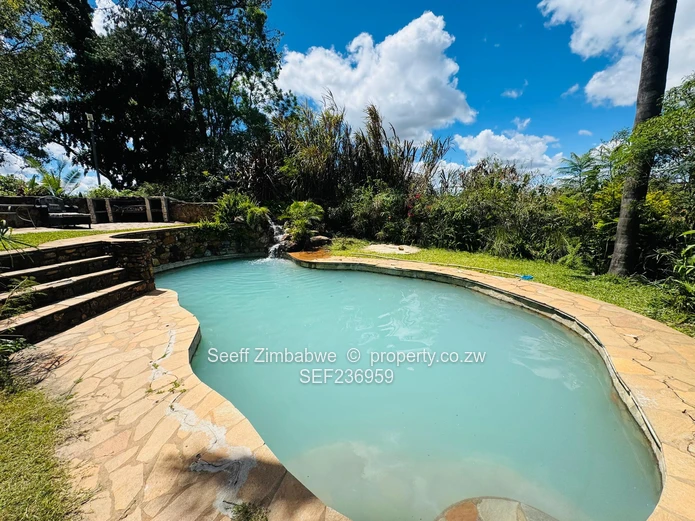 Prime Glen Lorne Real Estate: Solid 4-Bed Home on Over 1.7 Acres