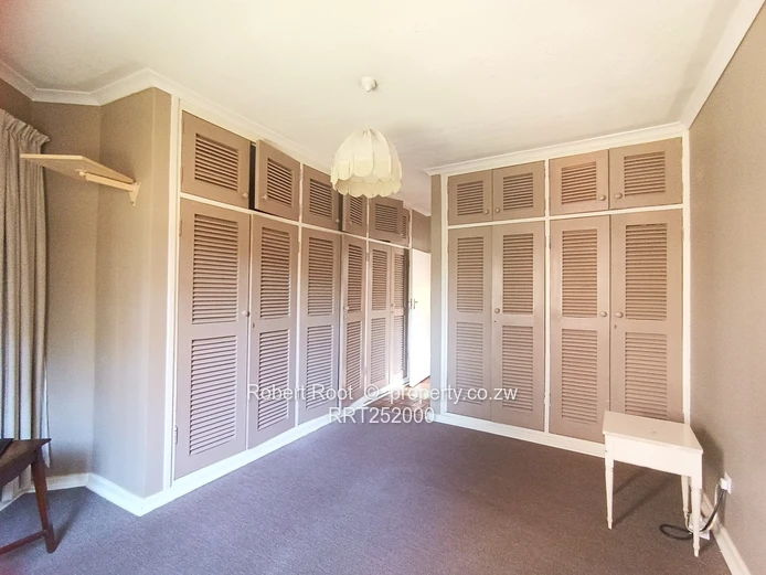 2 bed complex cottage in Greendale