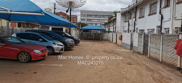 Avenues Finest- 2 bed Duplex Garden flat