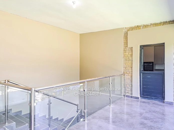 Newly built 3bed Flat to Let 