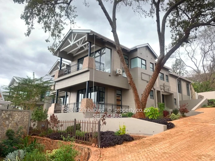 Exquisite 4-Bedroom All-Ensuite Modern Sanctuary | Glen Lorne