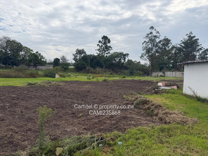 Hatfield 9000sqm with clean deed and prolific borehole 