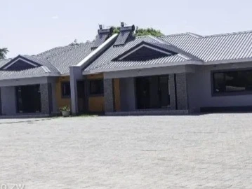 3 Bedroom Townhouse Complex