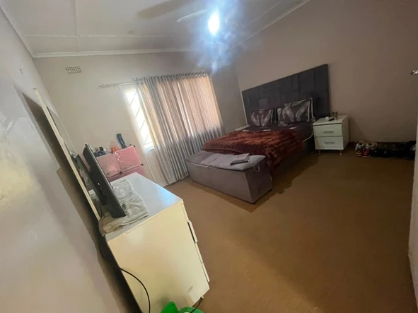 2 Bedroom Garden Flat