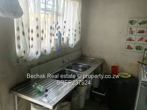 3-Bed Romney Park Home — Walled, Verandah & Fireplace