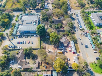 Commercial & Industrial Land