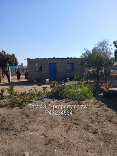 Chitungwiza land for sale 