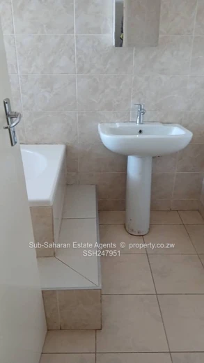 House To Let!!!
