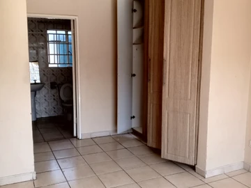 3 Bedroom Garden Flat