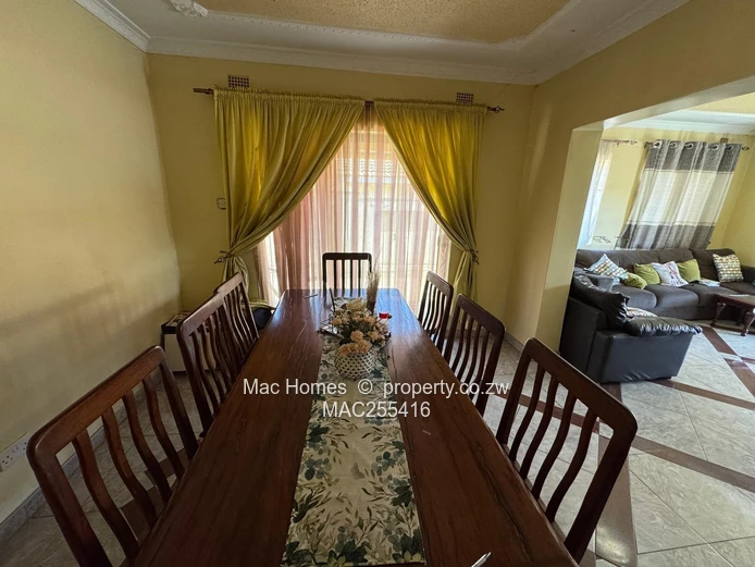 3-Bedroom House For Sale – Bloomingdale