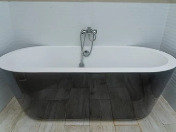 3 Bedroom Garden Flat