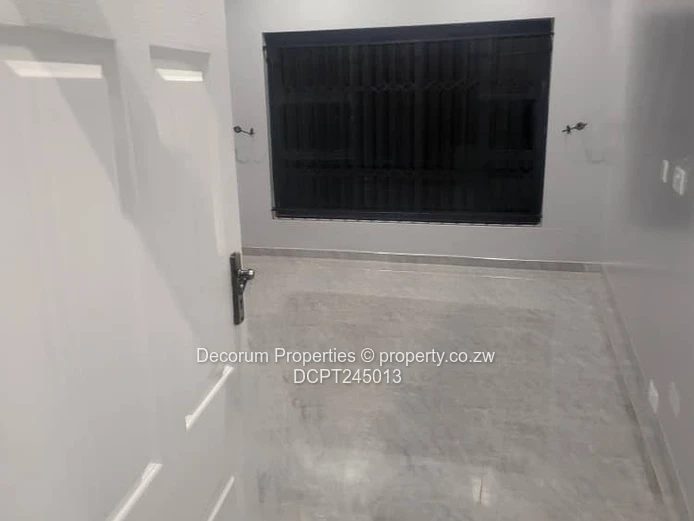 Stylish 4-Bed Tynwald Home — Borehole & Modern Finishes