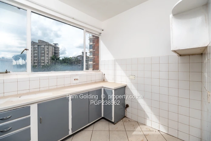 Neat Apartment in a Secure Block (Sole Mandate)