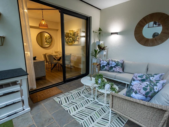 3 Bedroom Flat & Apartment