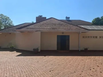 5 Bedroom House