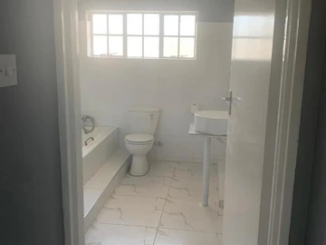 3 Bedroom Garden Flat