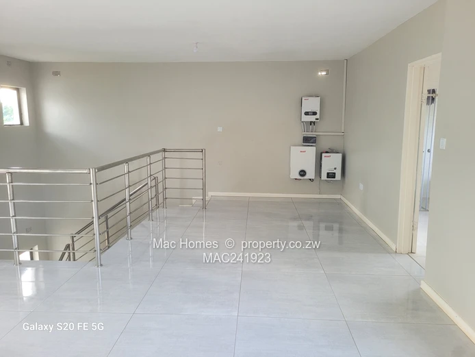 Mt pleasant heights double storey for sale 350k