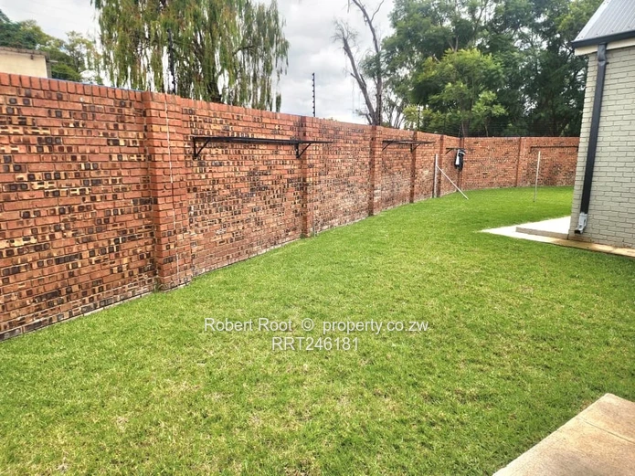 3 Bedroom Garden Flat To Rent In Bluffhill