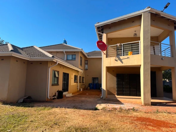 7 Bedroom House