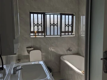 3 Bedroom Garden Flat