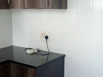 3 Bedroom Flat & Apartment