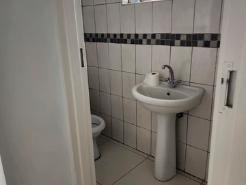 3 Bedroom Garden Flat