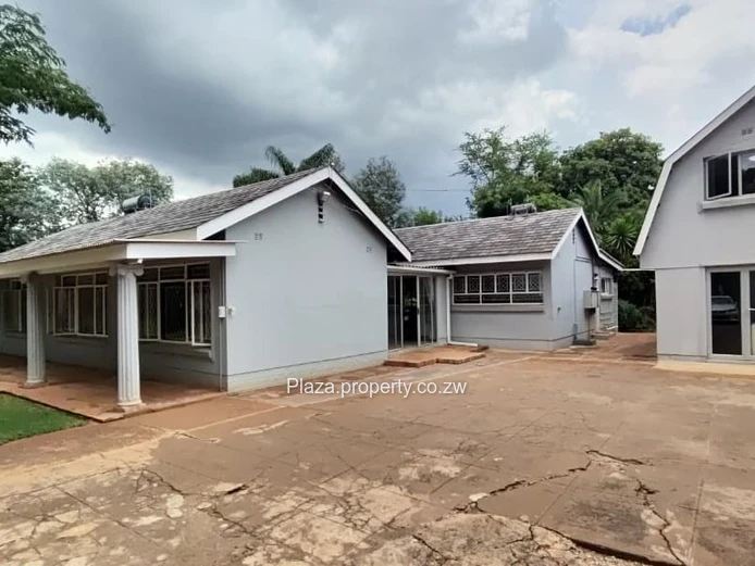 4 bedroom house in Vainona 