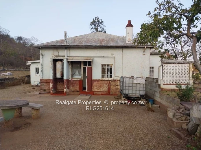 For Sale | Noevale, Zvishavane $100 000