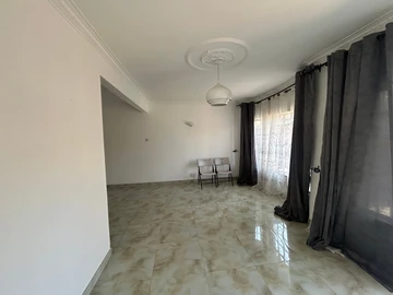 2 Bedroom Garden Flat