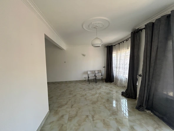 2 Bedroom Garden Flat