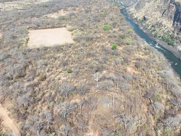 Land