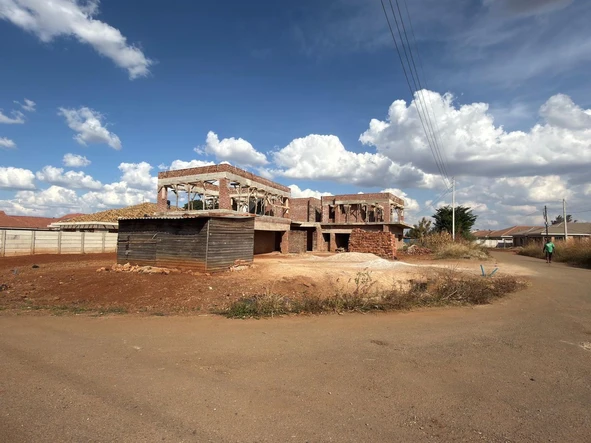 7 Bedroom House