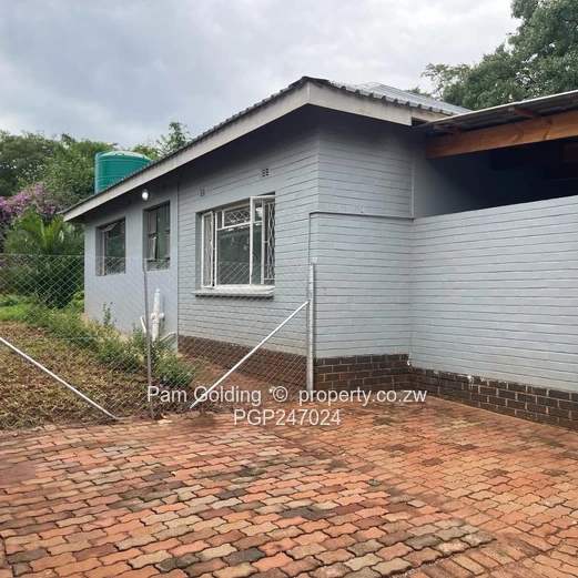 Cottage To Rent In Greystone Park (Sole Mandate)