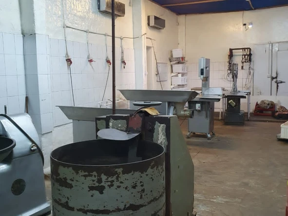 Warehouse & Factory