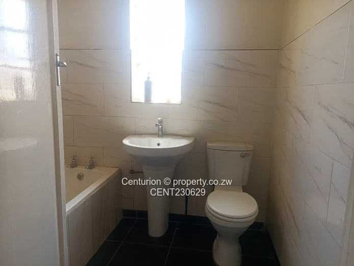 Braeside House To Let 