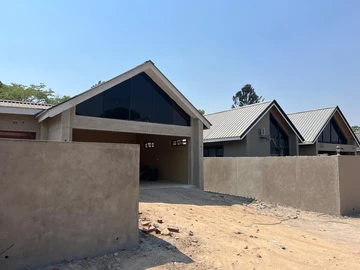 12 Unit Townhouse Complex