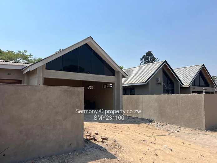 Spacious Cluster Home For House