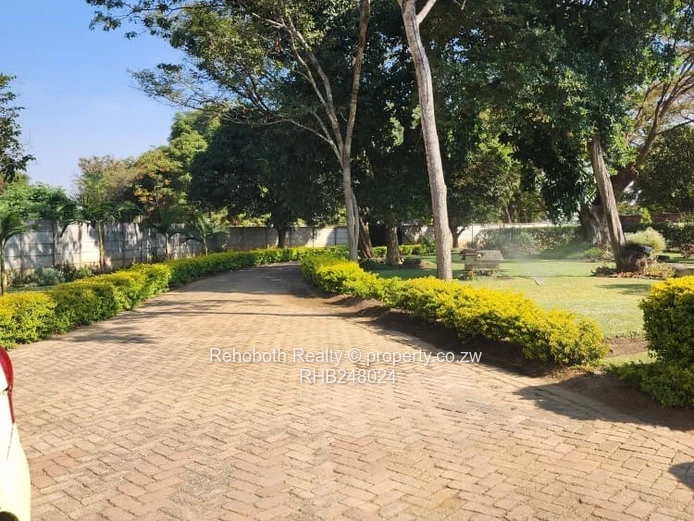 2-Bedroom cottage for Rent-Tiled, borehole water, Quiet living