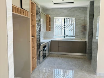 3 Bedroom Garden Flat