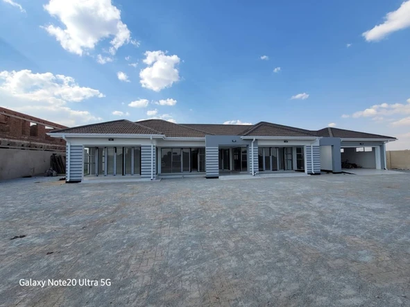 7 Bedroom House