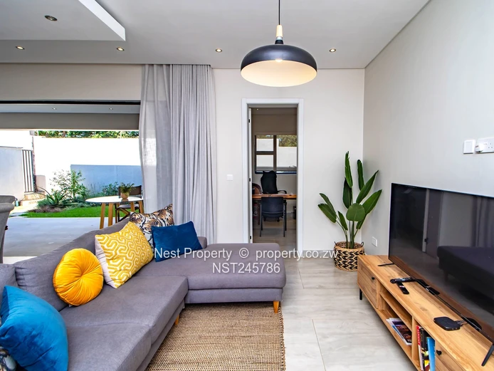 Contemporary, Modern Living In Greendale