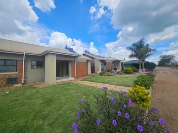 3 Bedroom Garden Flat