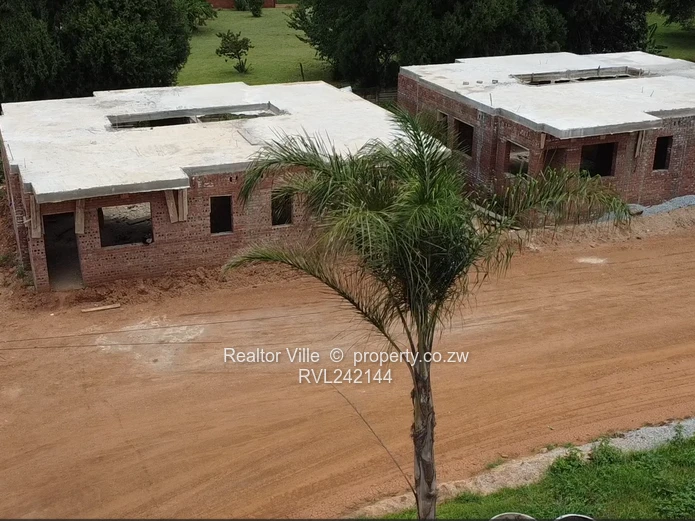 Helensvale Townhouses for sale 