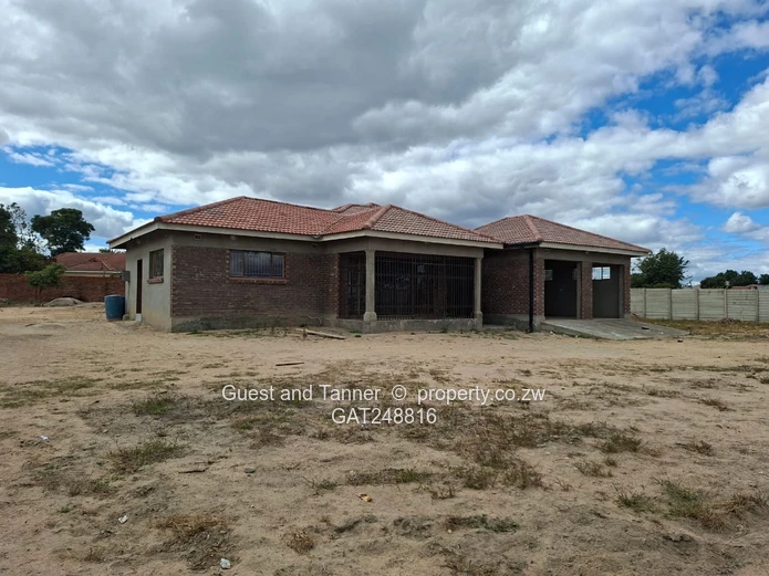 Incomplete House For Sale In Zimre Park