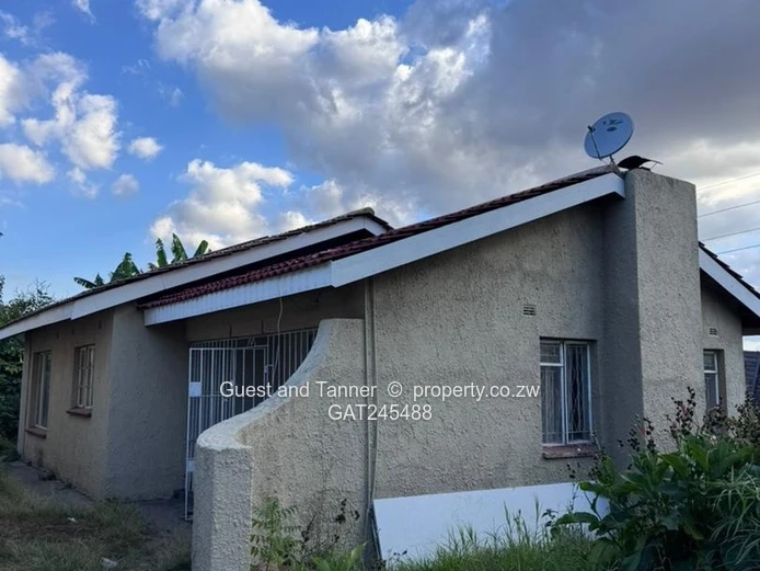  FOR SALE- Prime Investment Property for in Waterfalls