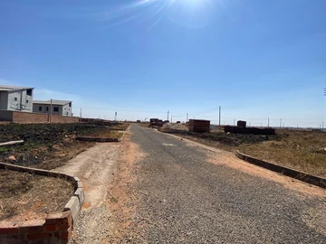 Stands & Residential Land